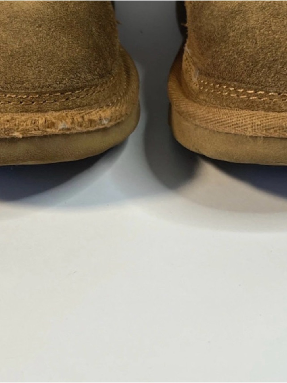 UGG boots - Picture 8 of 9